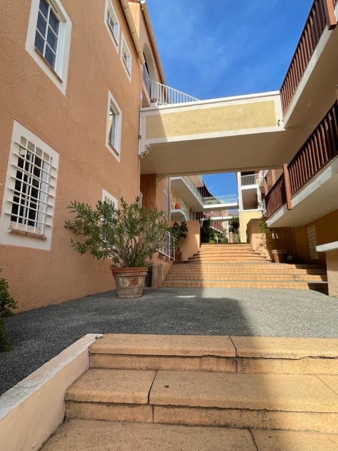 L'Ecrin Du Cap Esterel Saint-Raphael (Var) Exterior foto